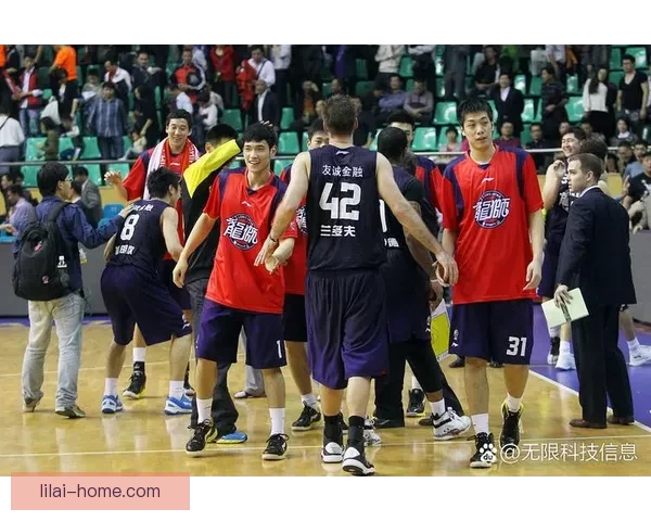 深圳男篮提前八轮九连胜两年后重返季后赛锁定席位